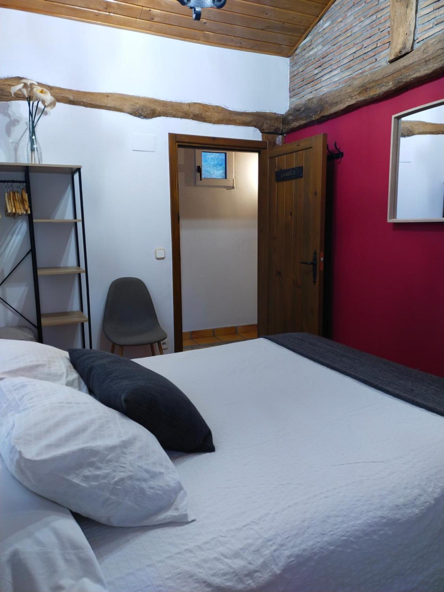 Antzomendi Apartment Мутрику Екстериор снимка