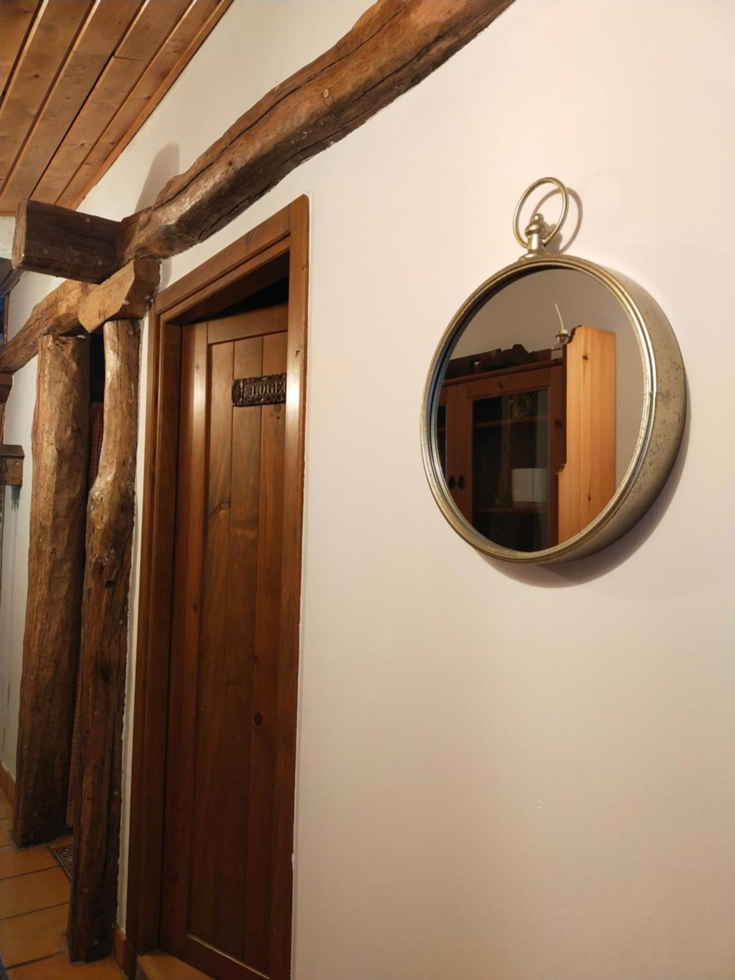 Antzomendi Apartment Мутрику Екстериор снимка