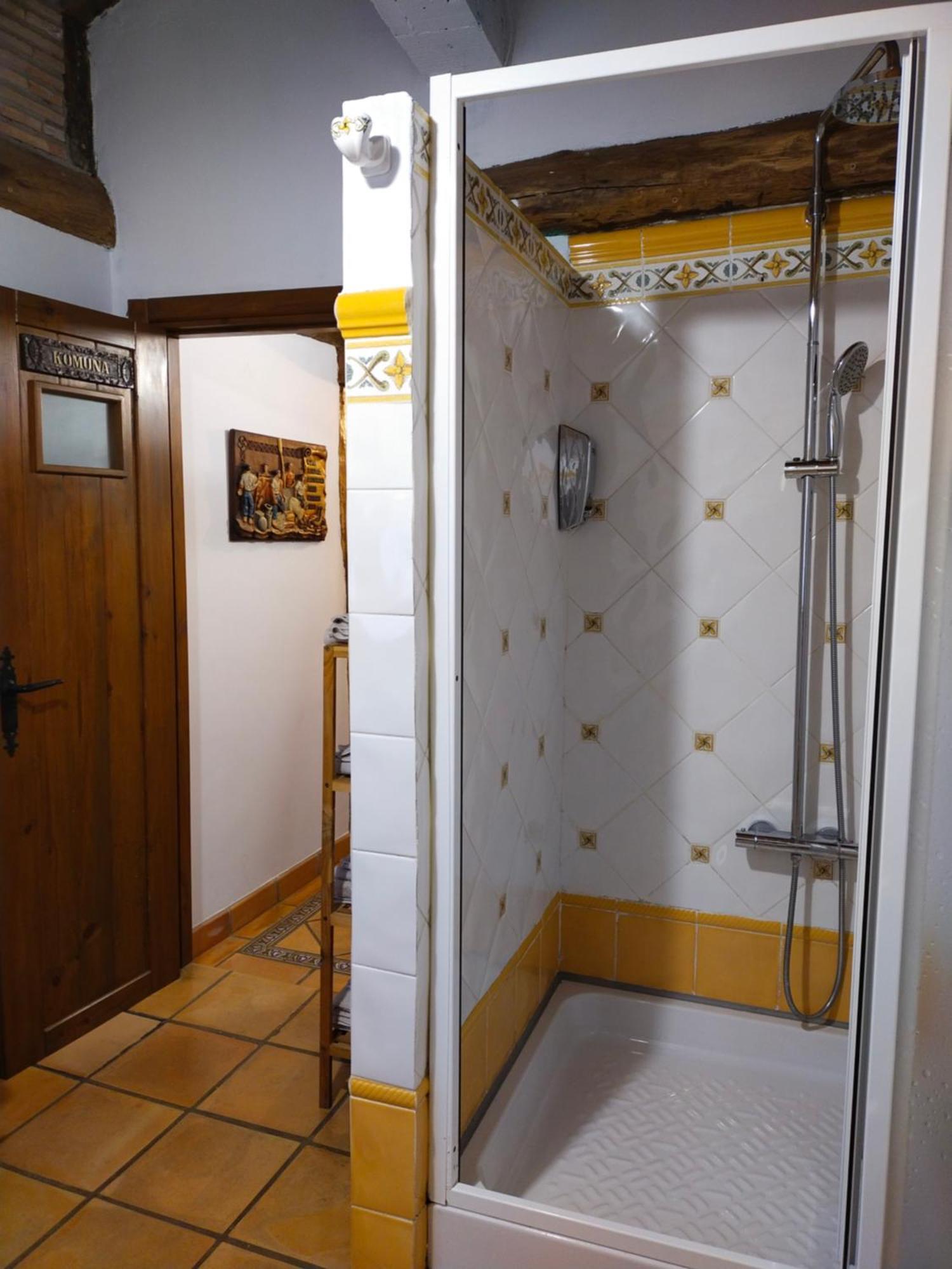 Antzomendi Apartment Мутрику Екстериор снимка